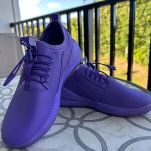 NWOT Limited Edition Clove Atomic Purple Shoes Size 6.5